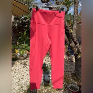 Lululemon Align leggings pockets